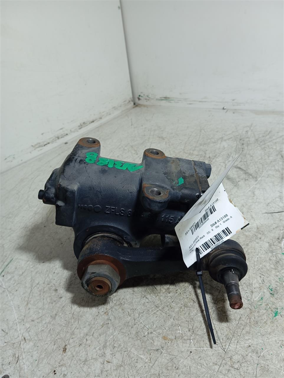 Part image 3
