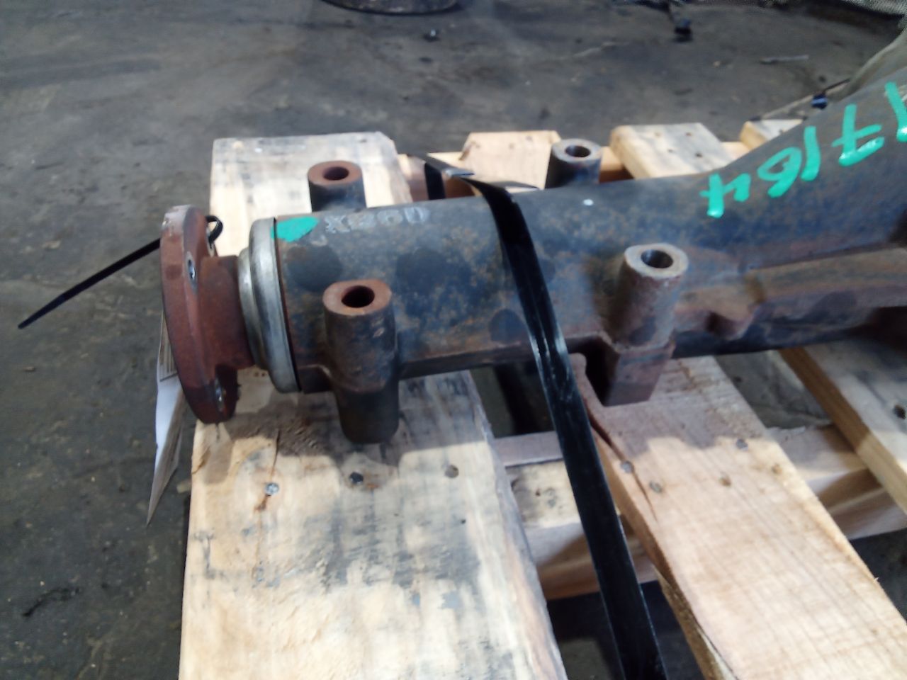 Part image 4