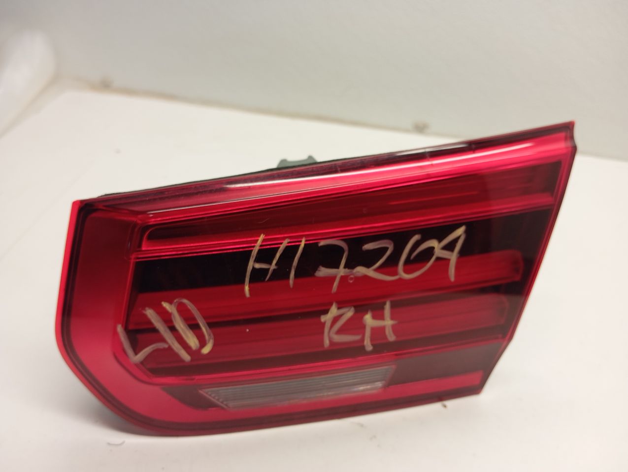 2017 BMW BMW 330i Tail Lamp