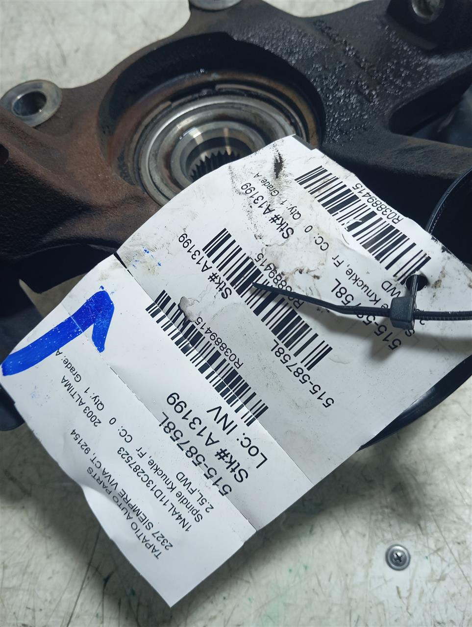 2003 Nissan ALTIMA Spindle Knuckle, Fr