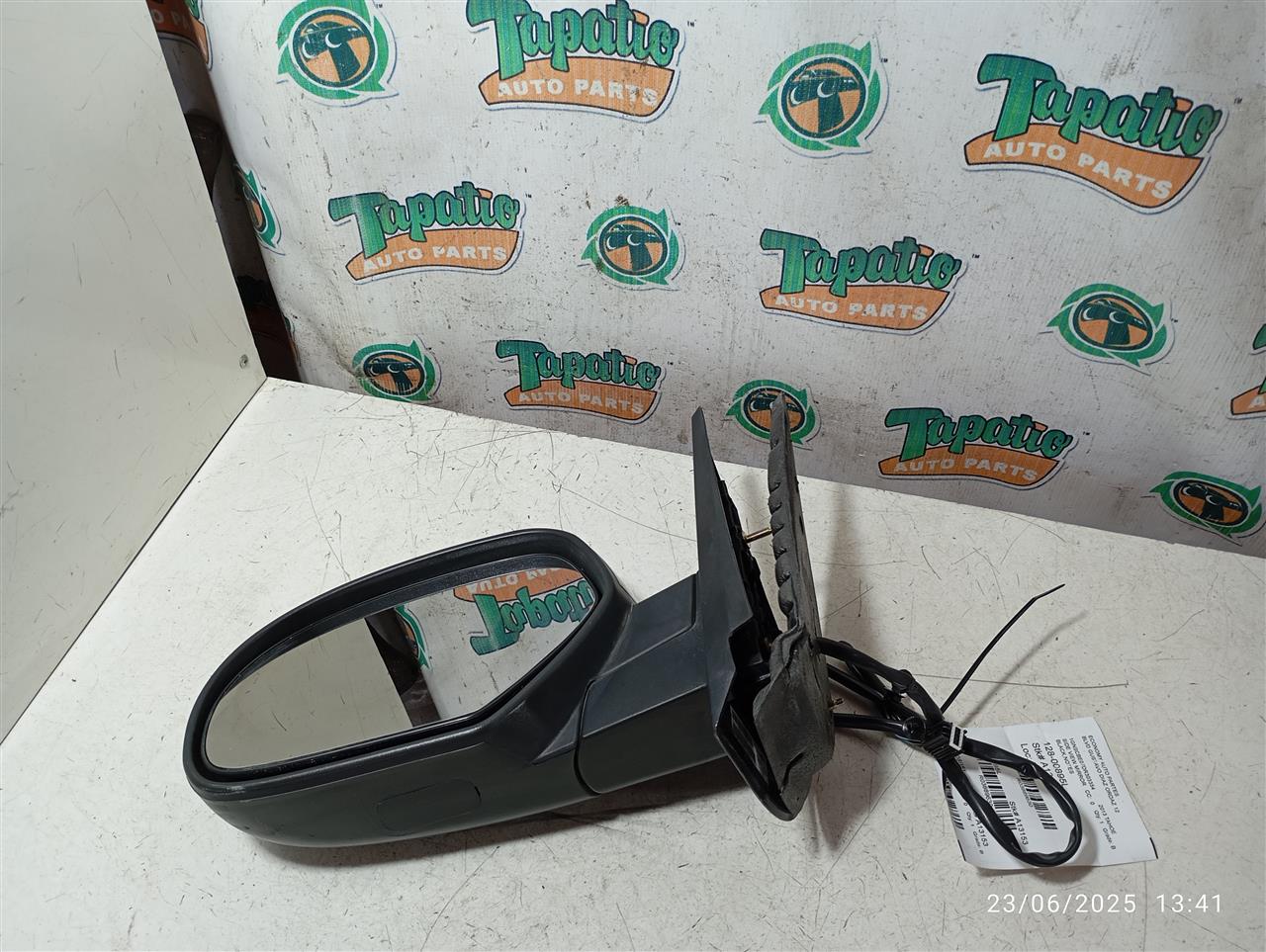 Used 2013 General Motors TAHOE Side View Mirror - Stock #A13153