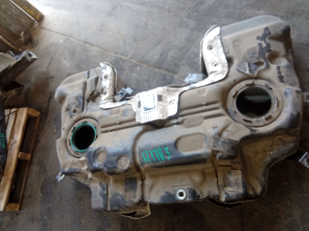 Part image 6