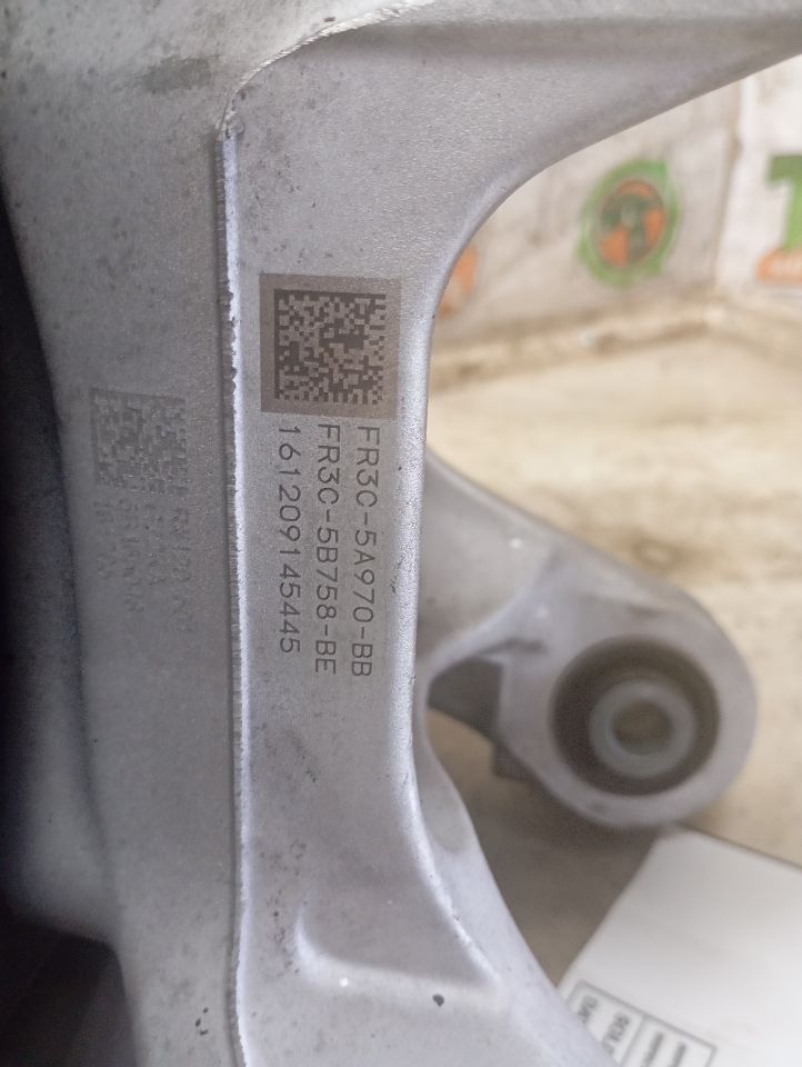 Part image 4