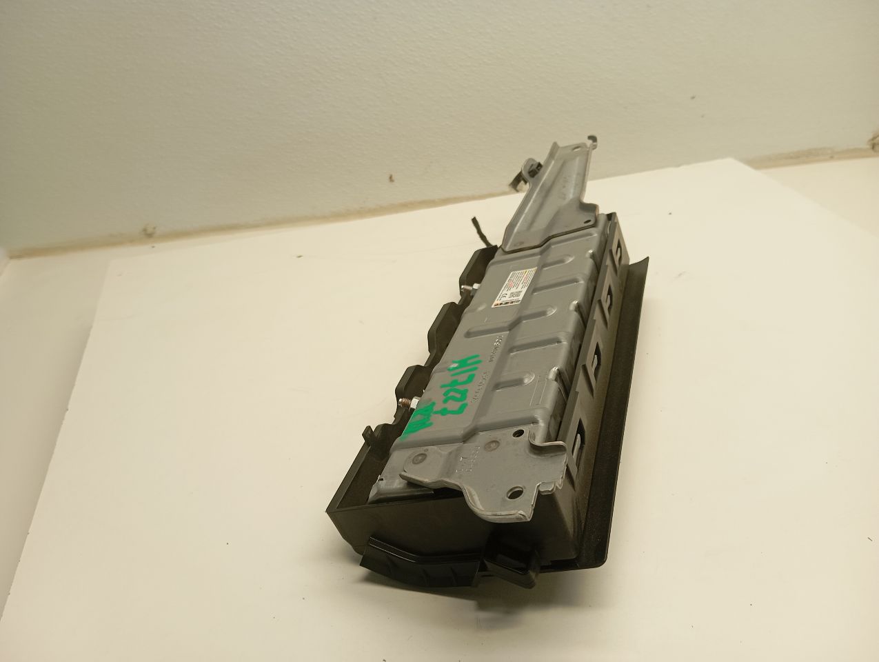 Part image 4