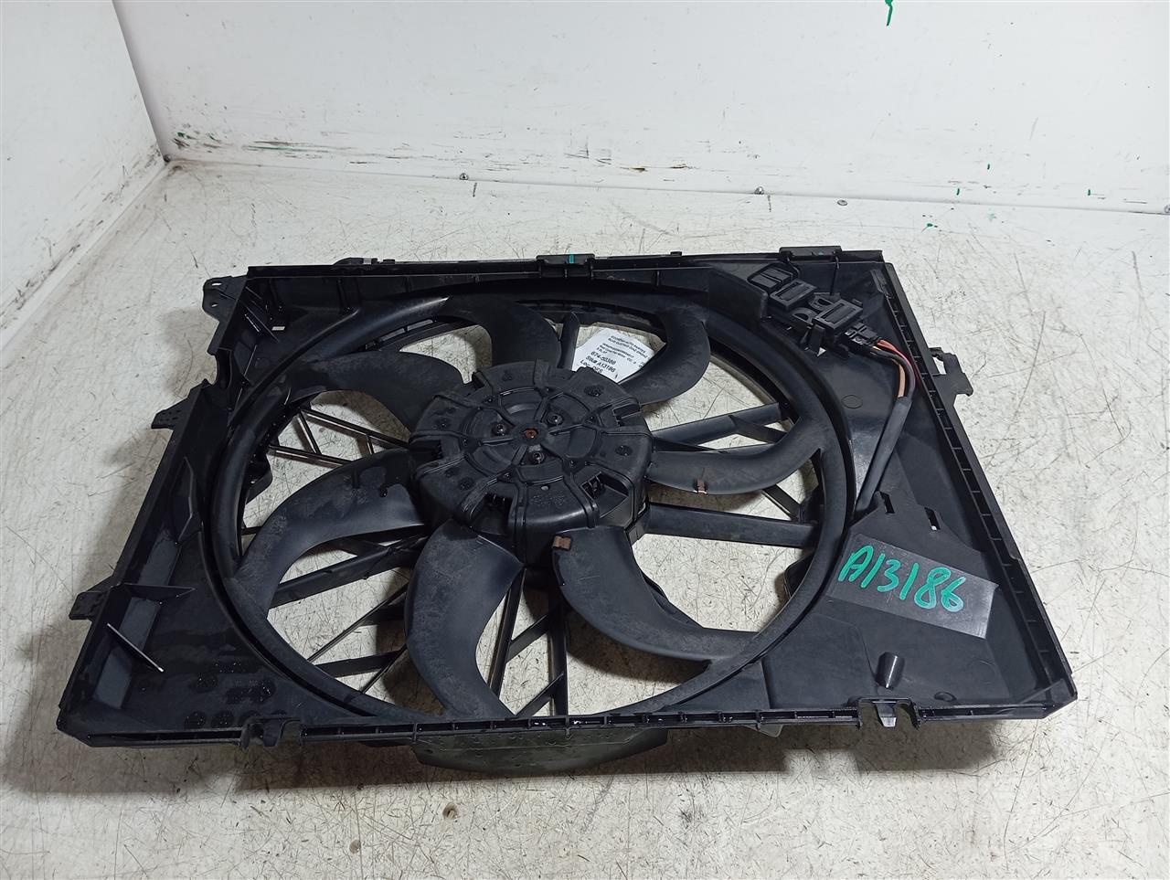 2010 BMW BMW 328i Rad Cond Fan Motor
