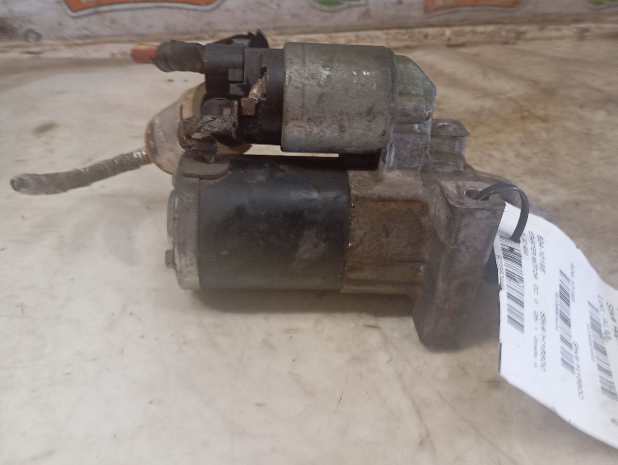 Part image 4