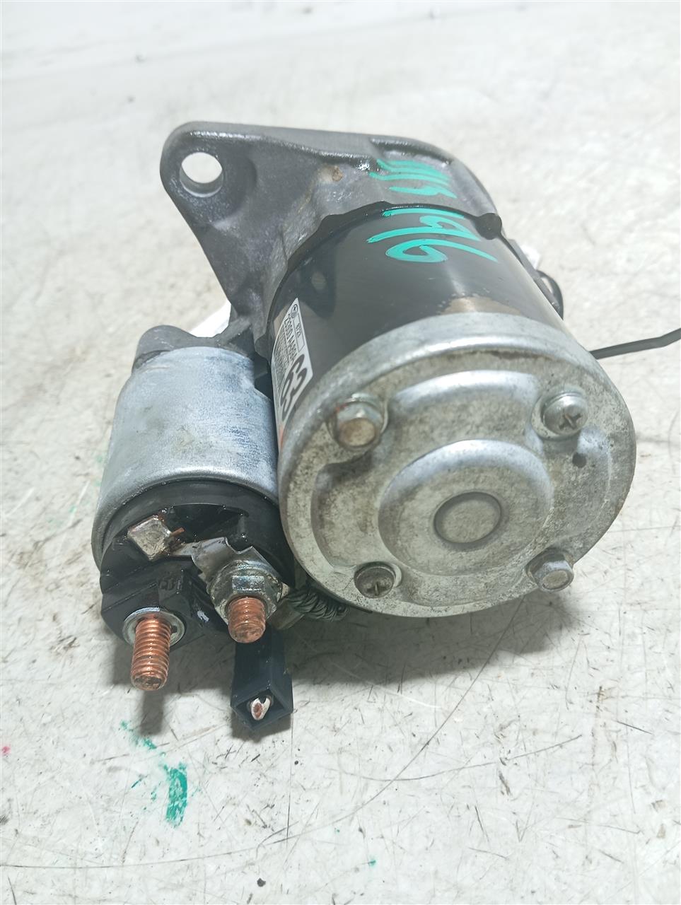 Part image 3