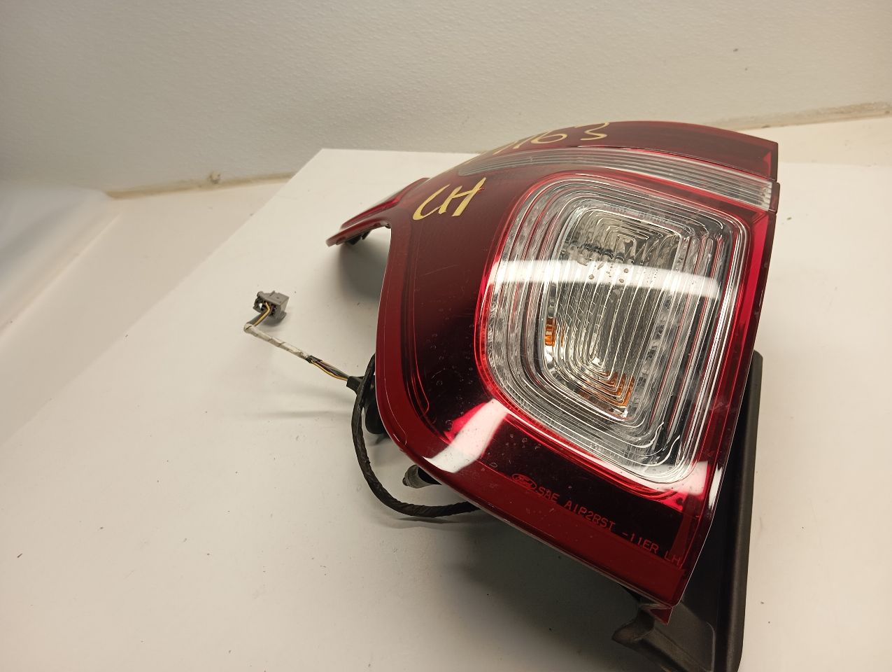 2015 Ford EXPLORER Tail Lamp