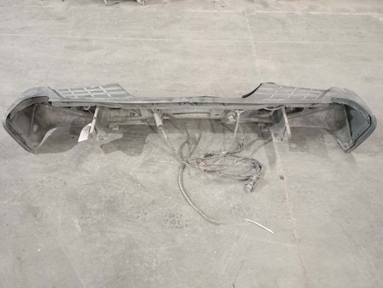 Part image 4