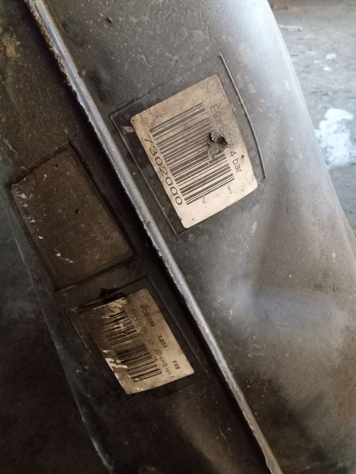 Part image 8