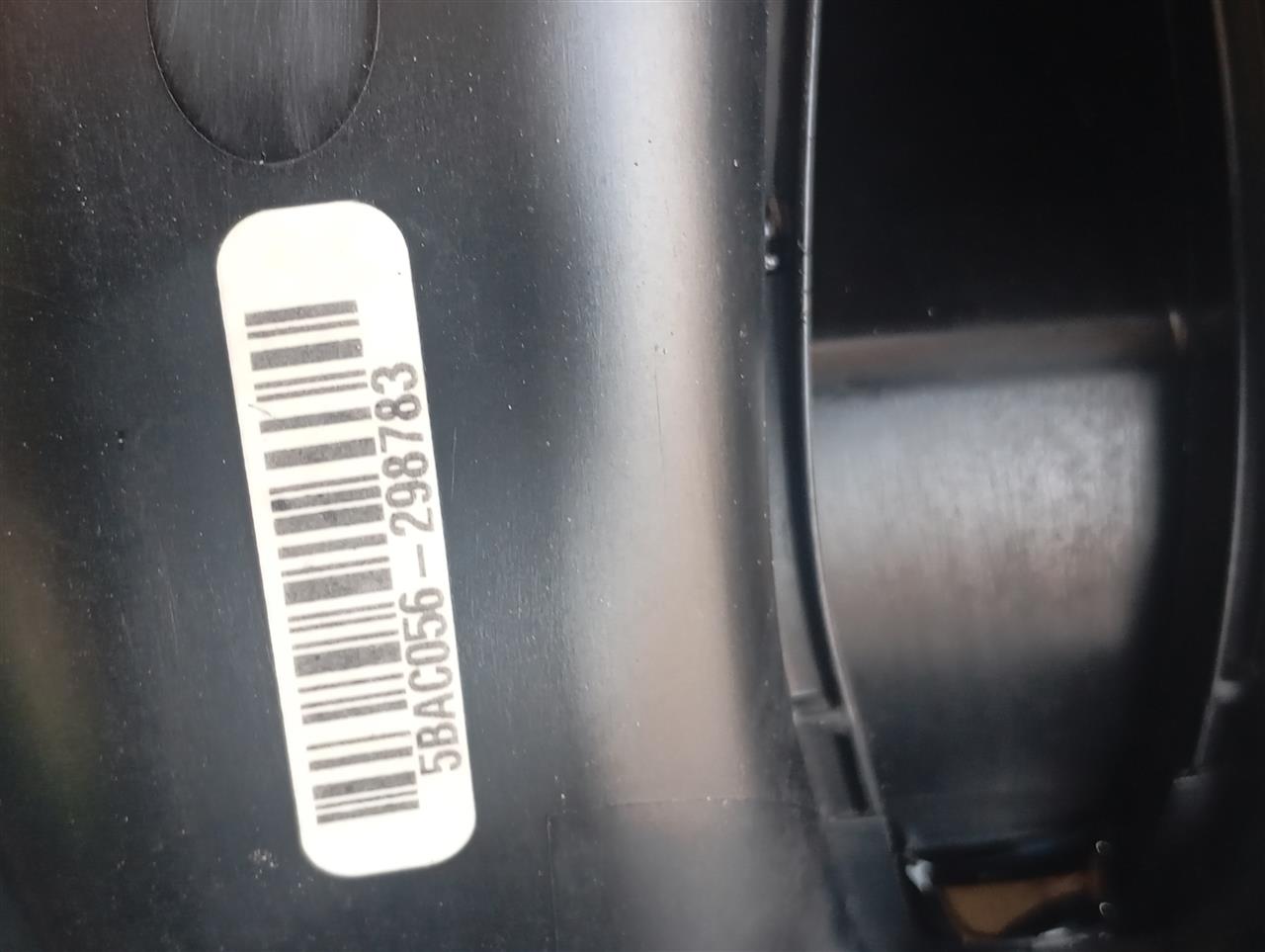 Part image 3