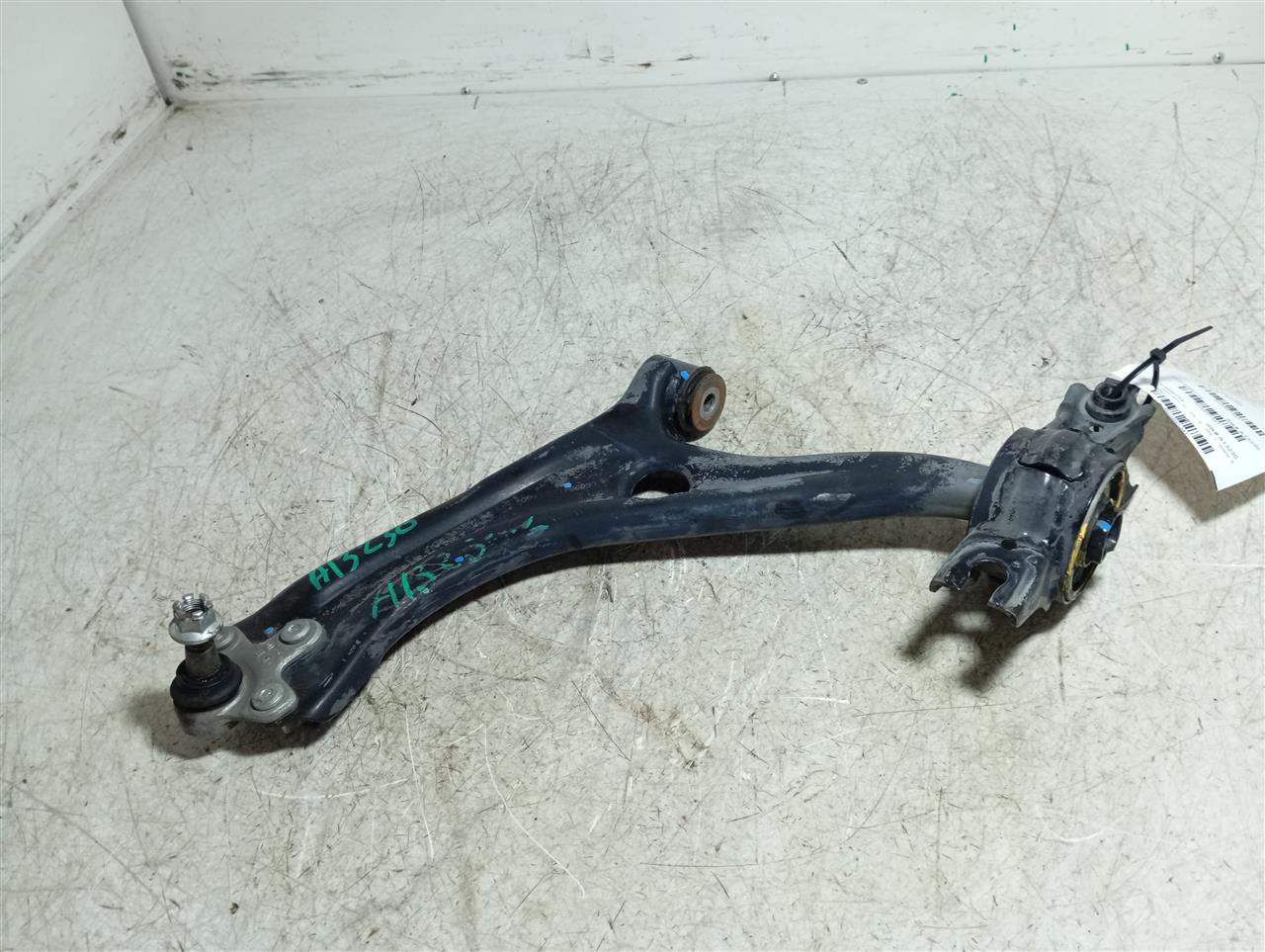Part image 3