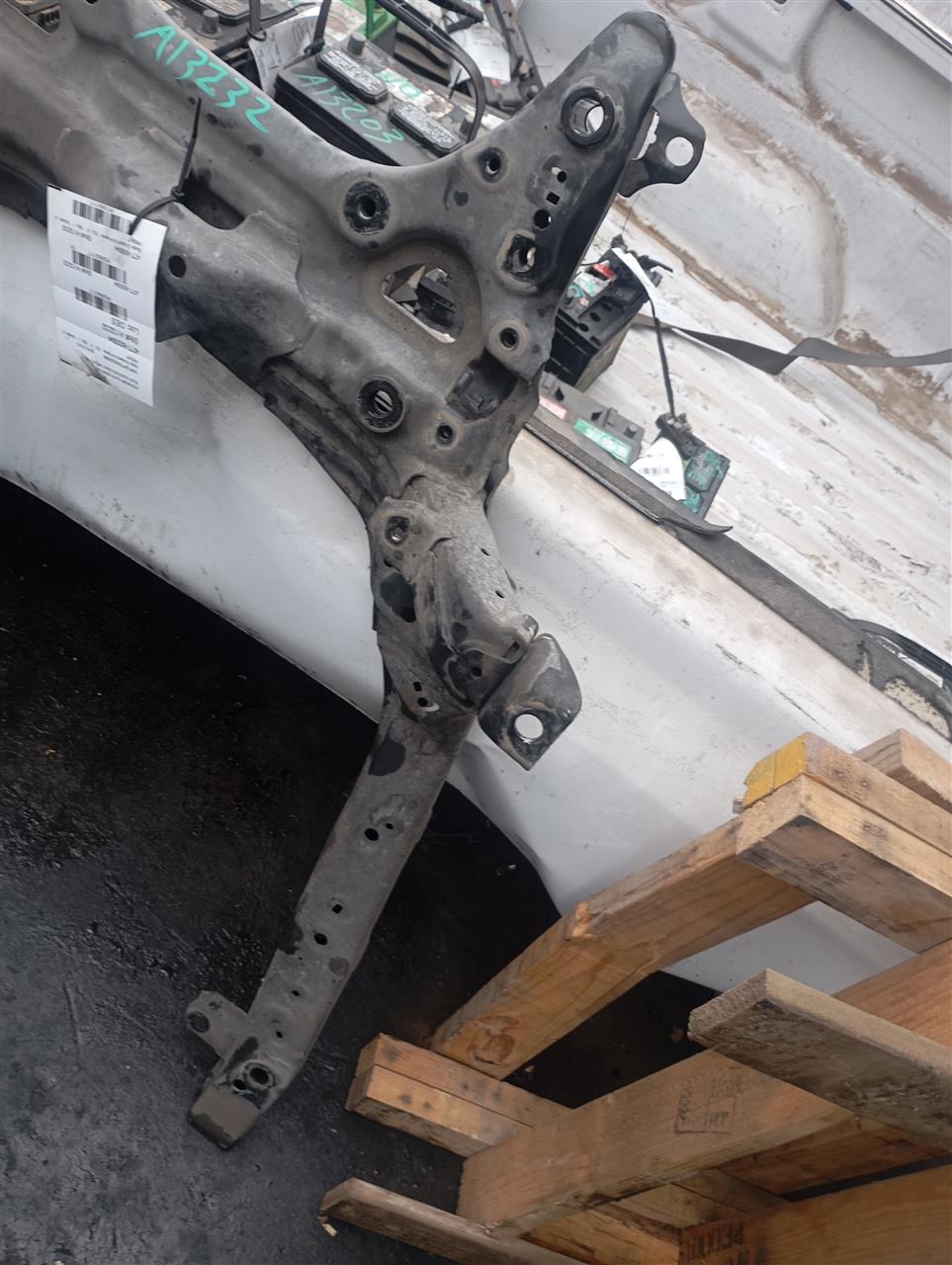 Part image 3