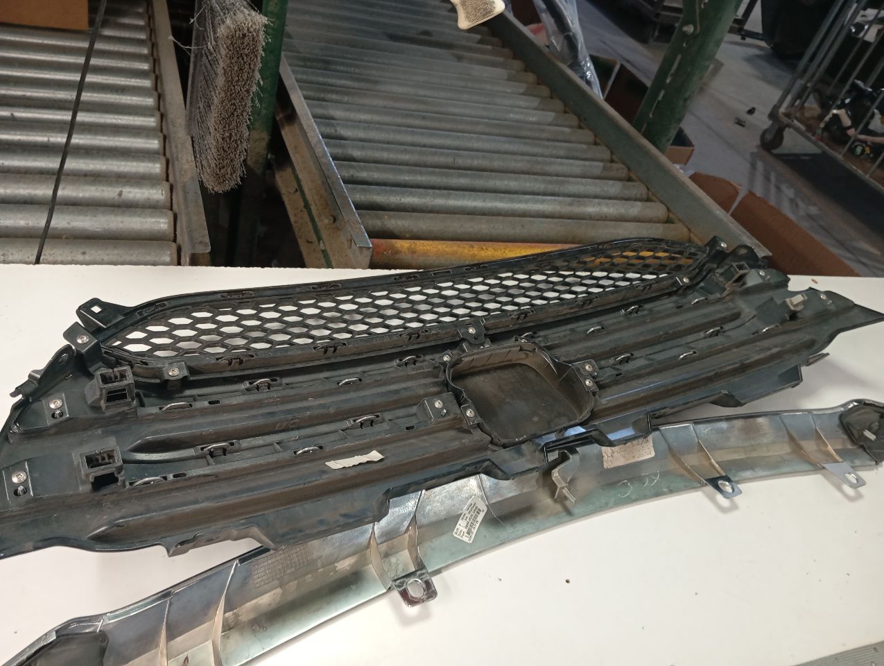 Part image 8