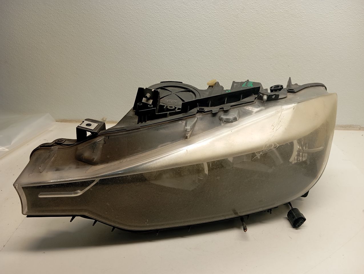 Part image 7