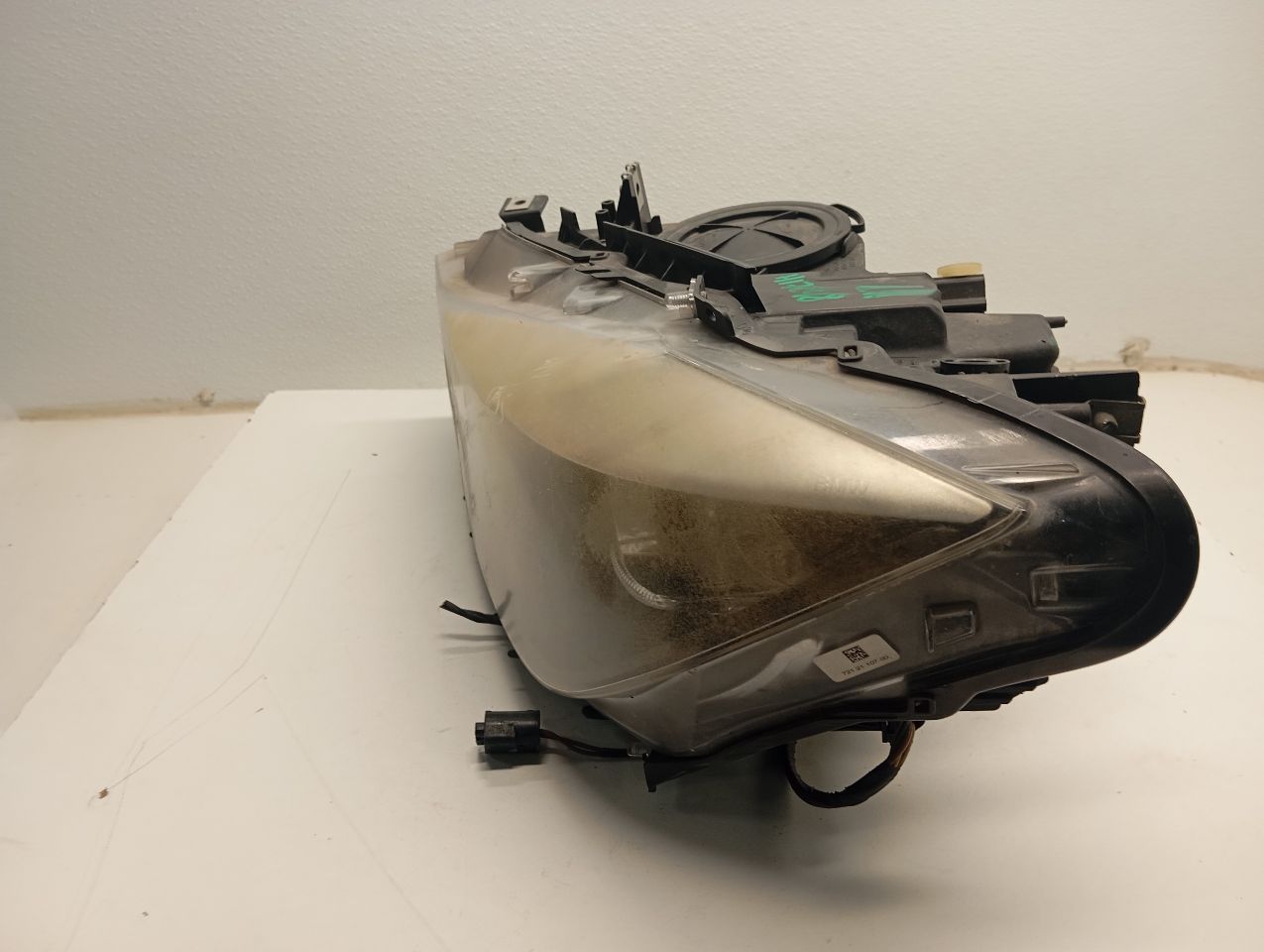 Part image 8
