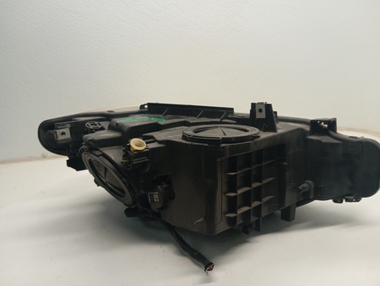 Part image 10