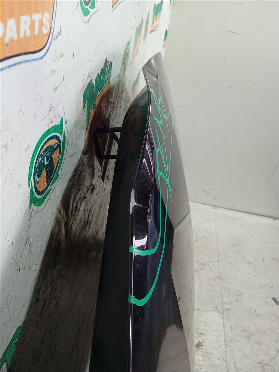 Part image 11