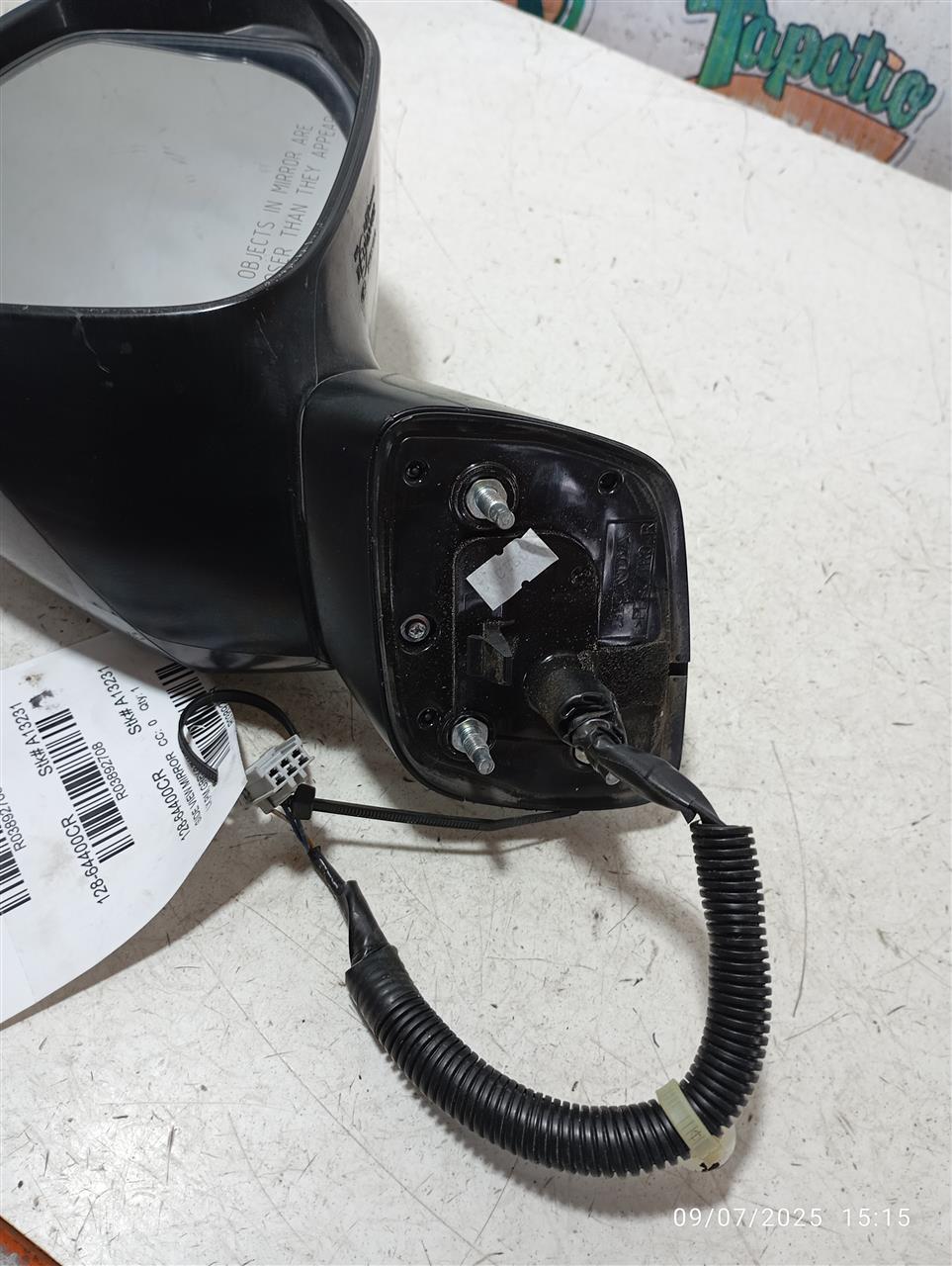 Part image 3