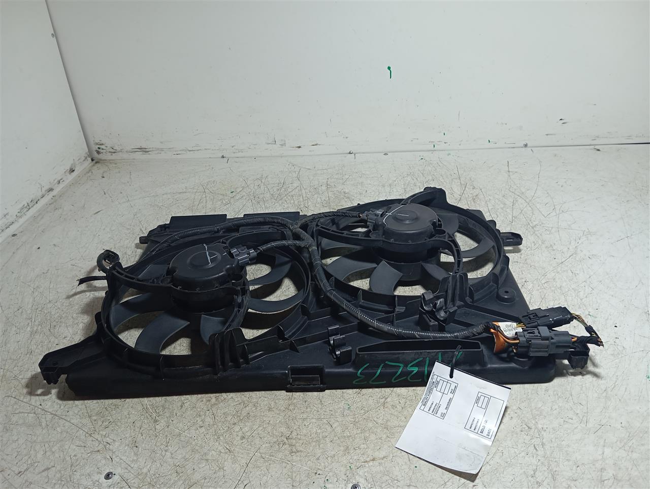 Part image 3