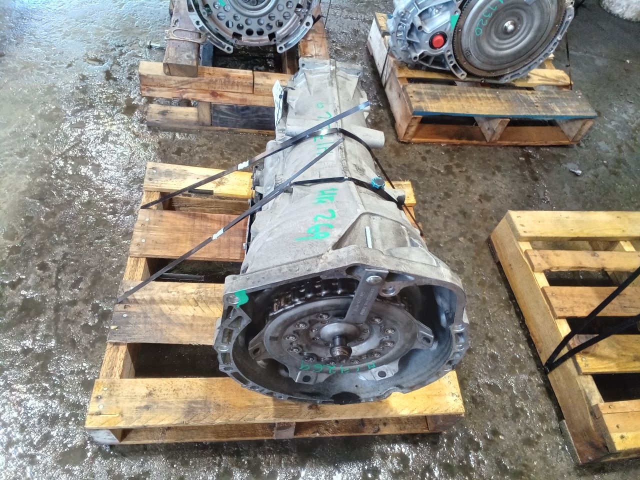 Part image 4