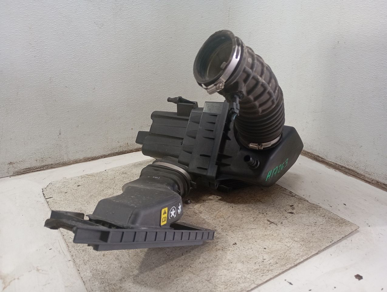 Part image 6