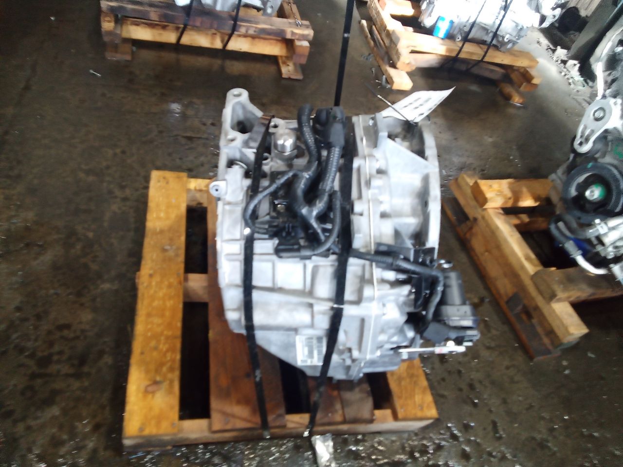 Part image 4
