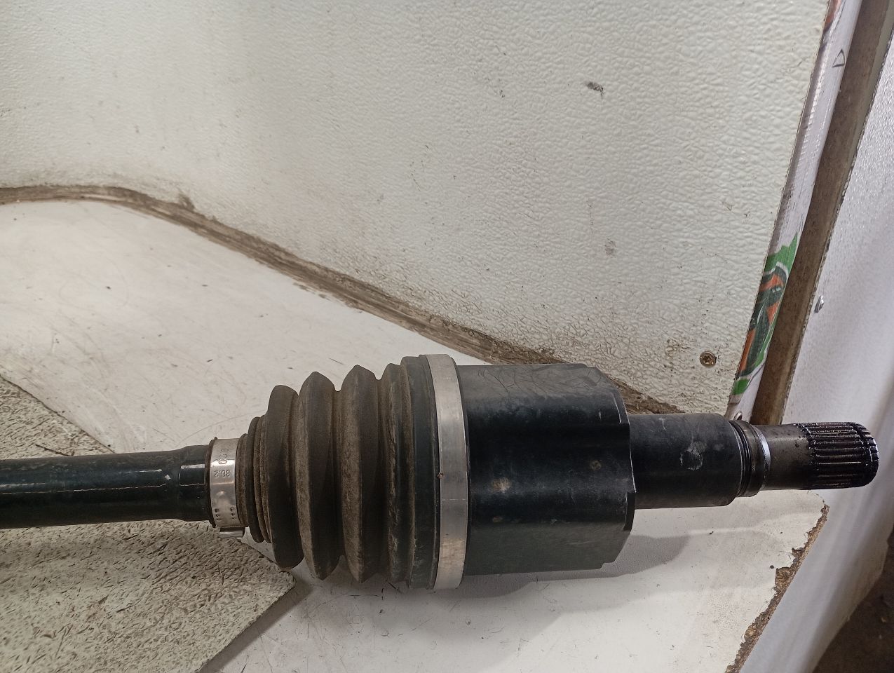 2018 Chrysler PACIFICA Axle Shaft
