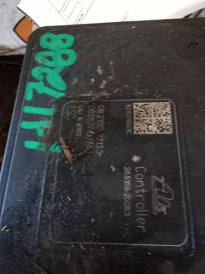 Part image 4