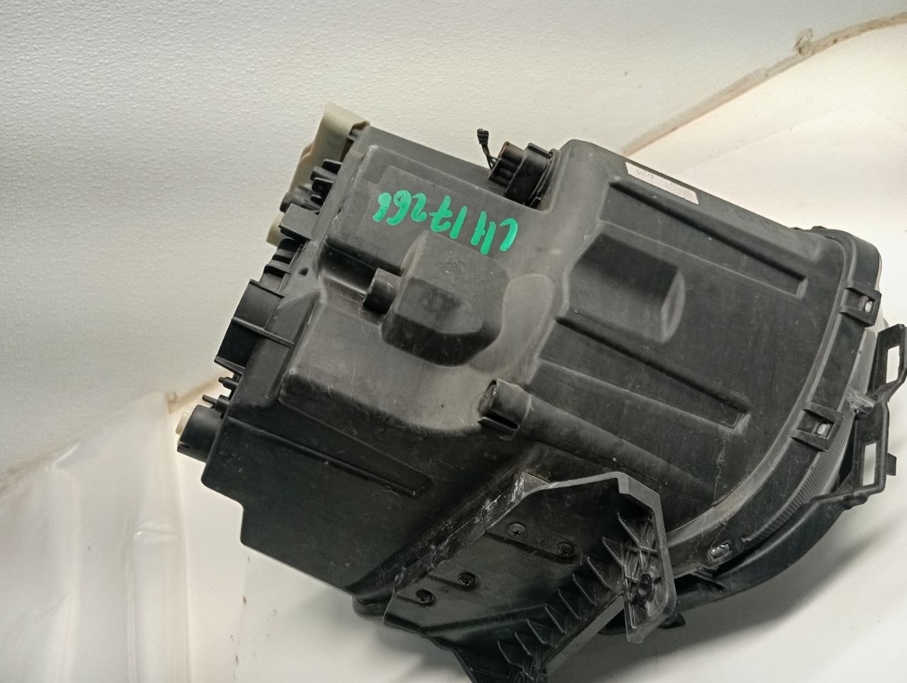 Part image 6