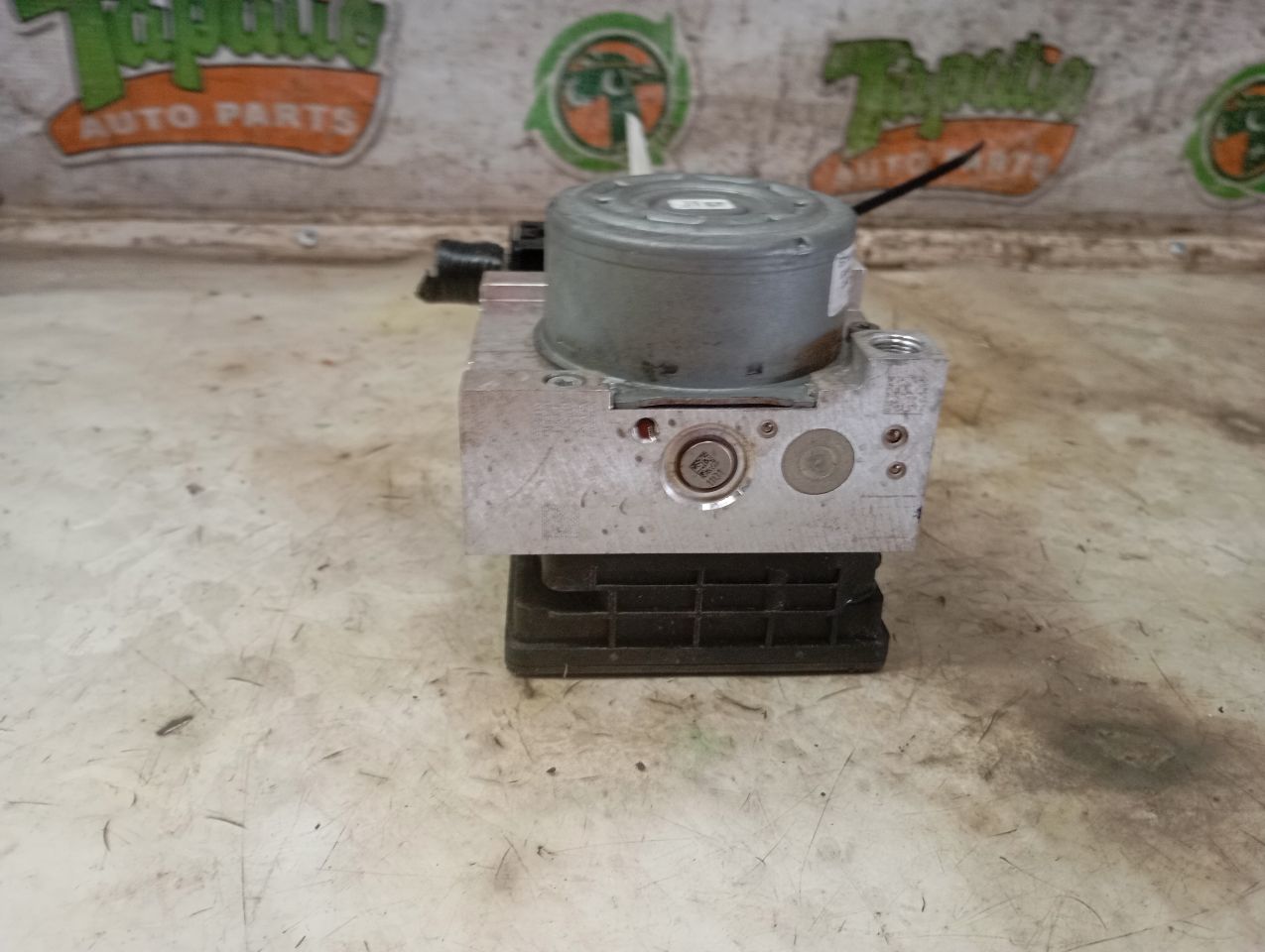 Part image 4
