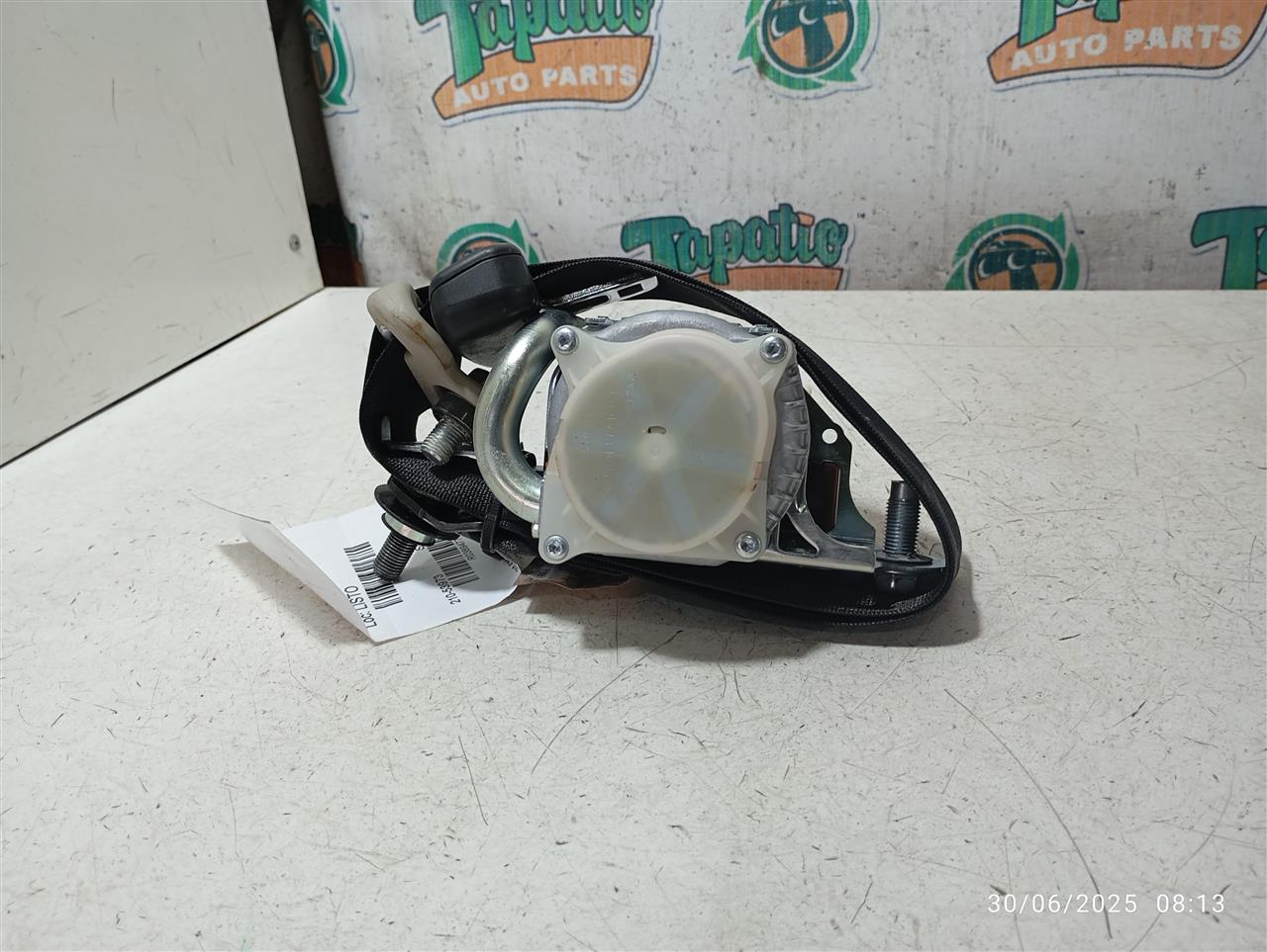 Used 2016 Honda CIVIC Seat Belt, Front - Stock #A13230