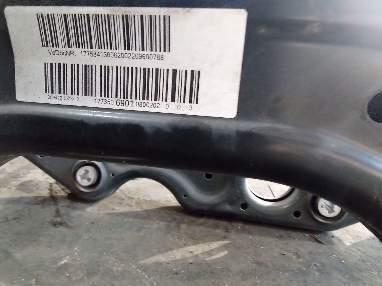 Part image 2