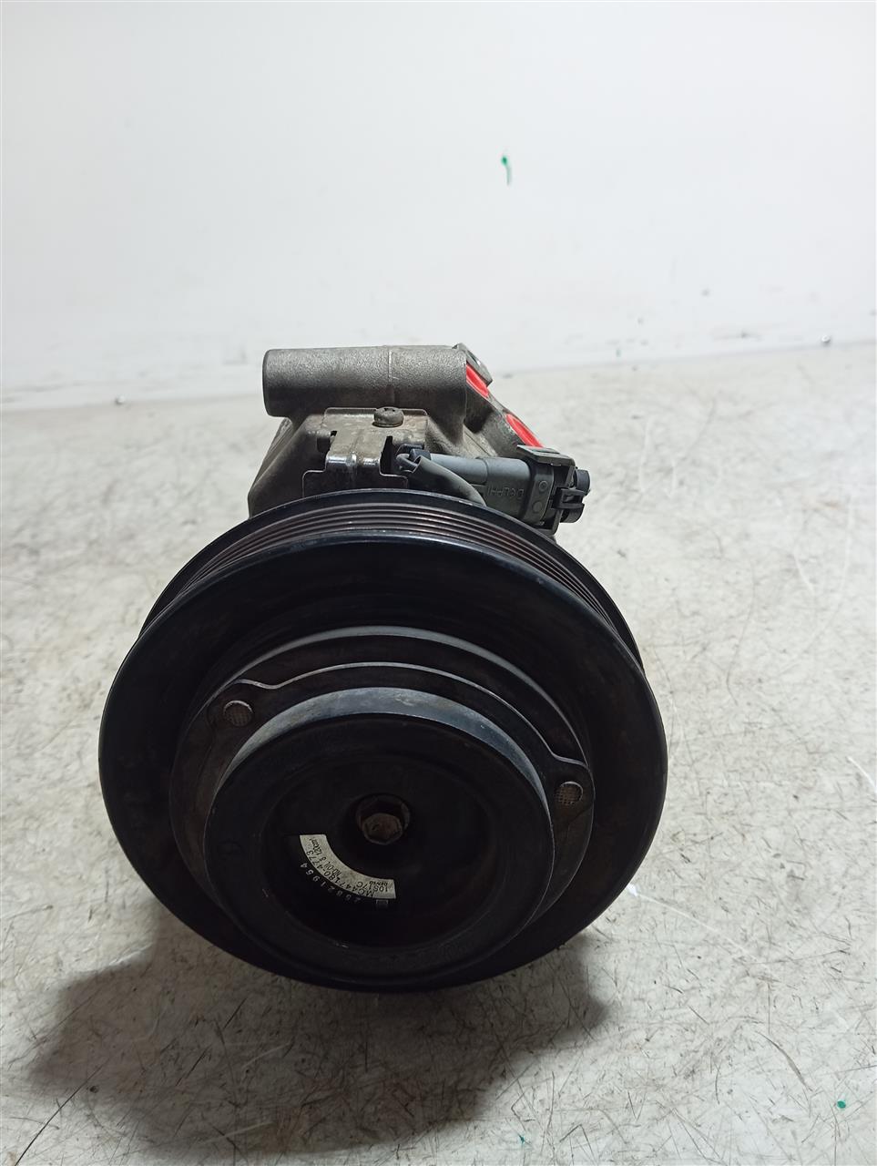 Part image 4