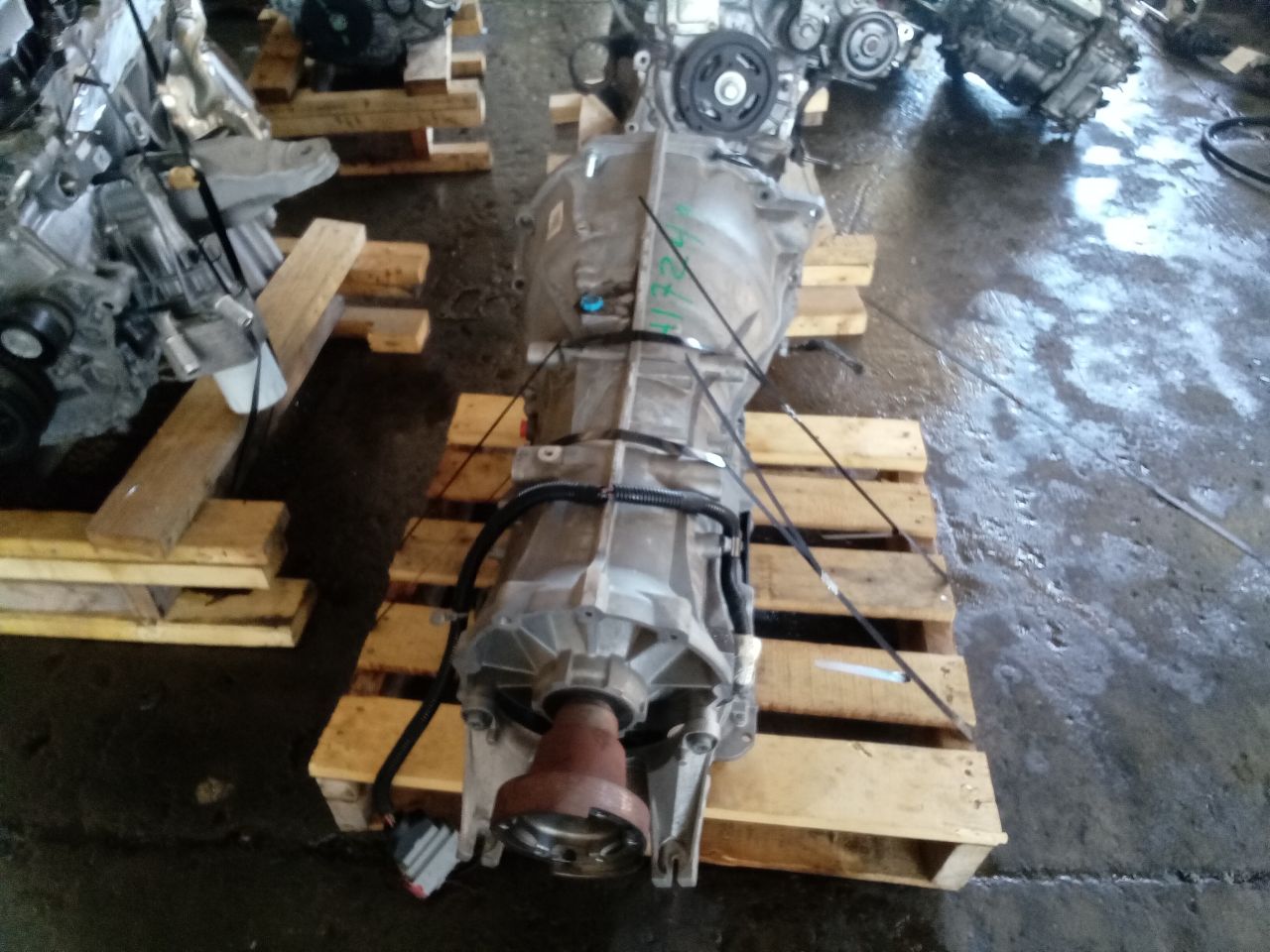 Part image 3