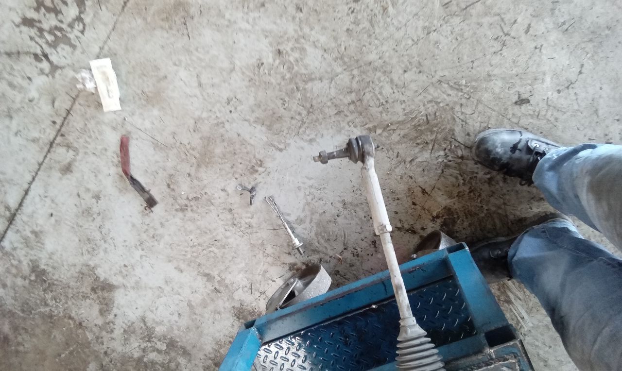 Part image 7