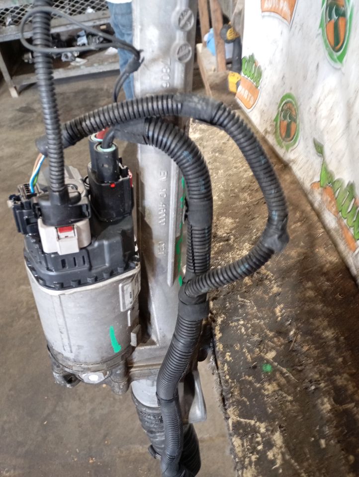Part image 10