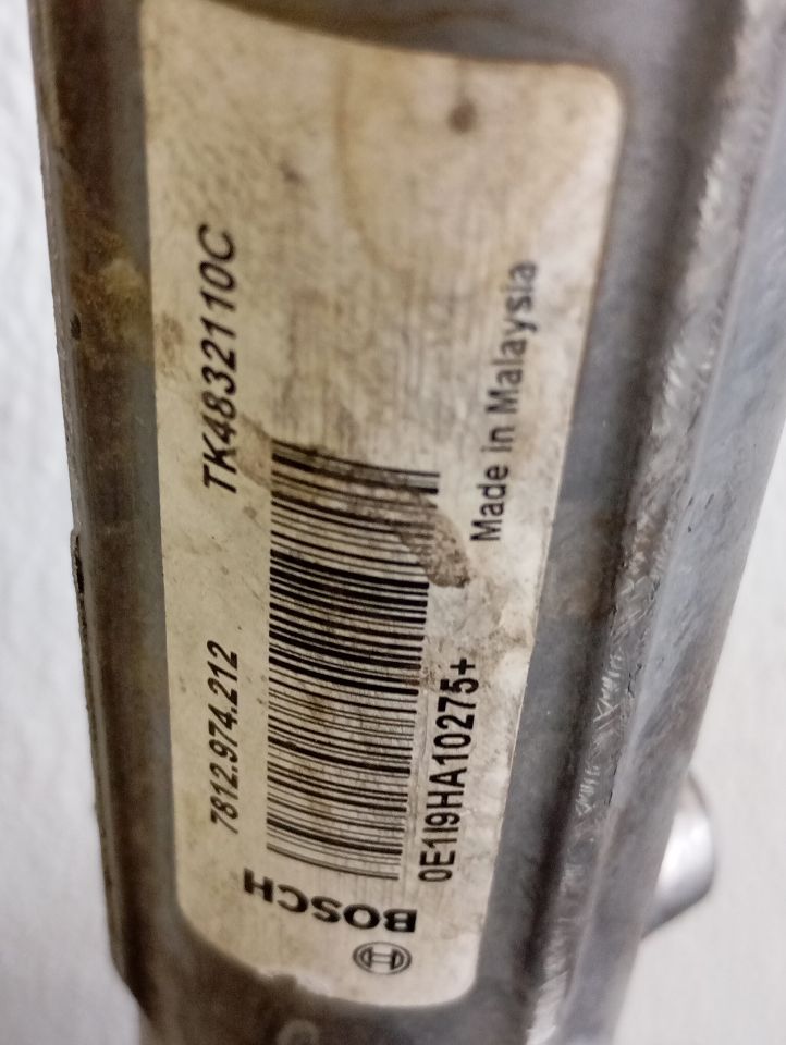 Part image 7