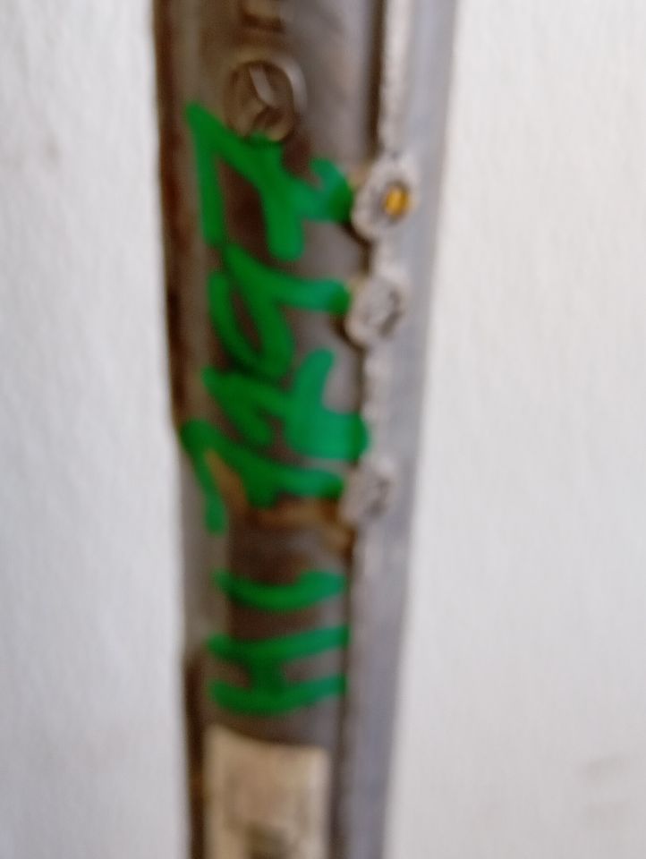 Part image 8