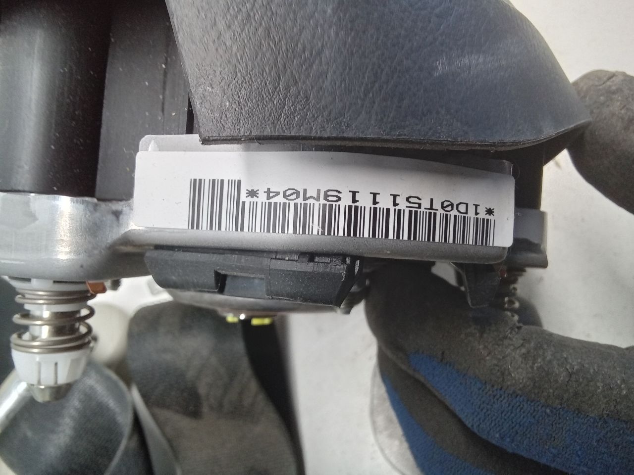 Part image 4