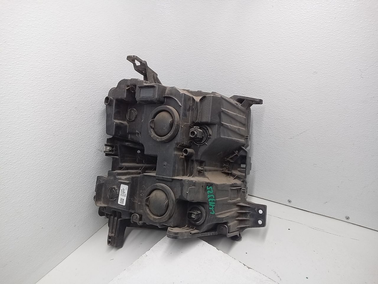 Part image 2