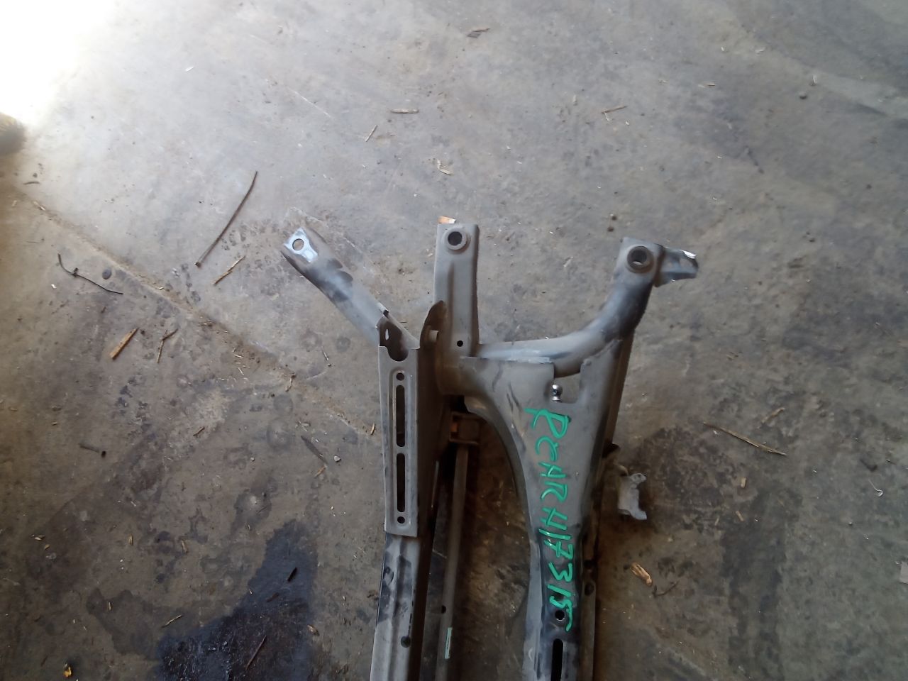 Part image 8