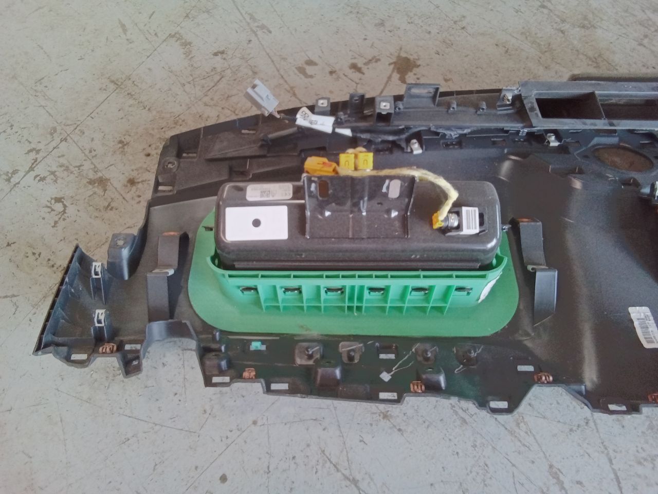 Part image 9