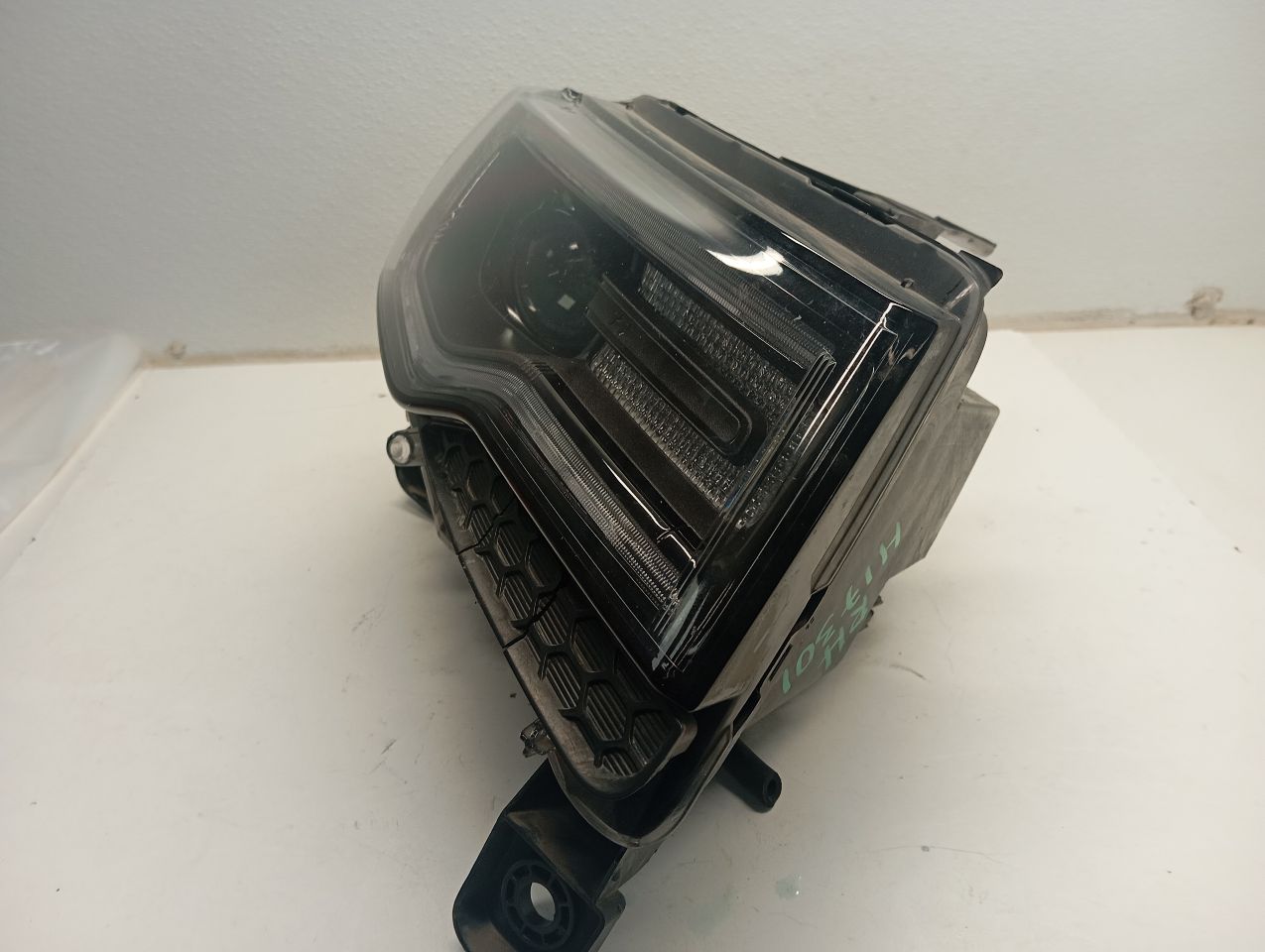 Part image 2