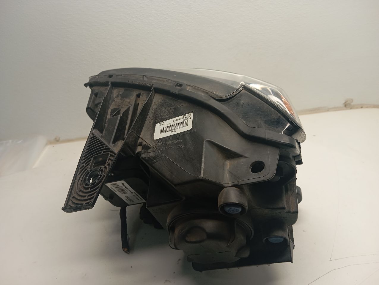 Part image 4