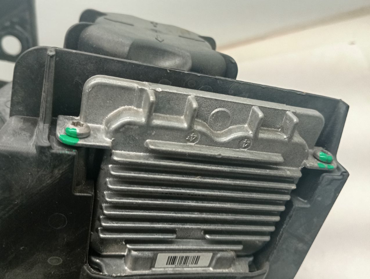 Part image 10
