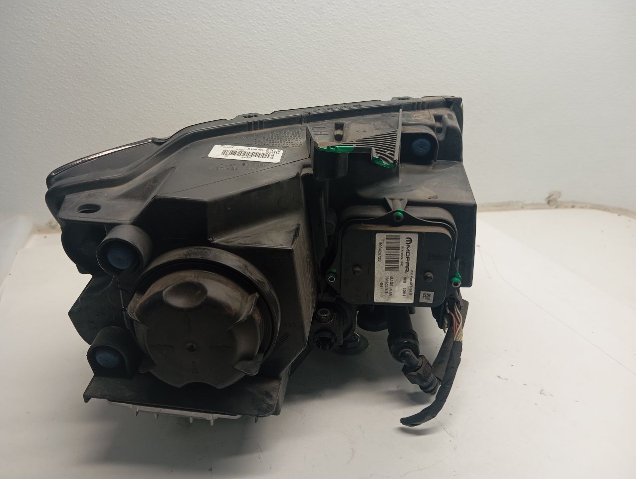 Part image 4