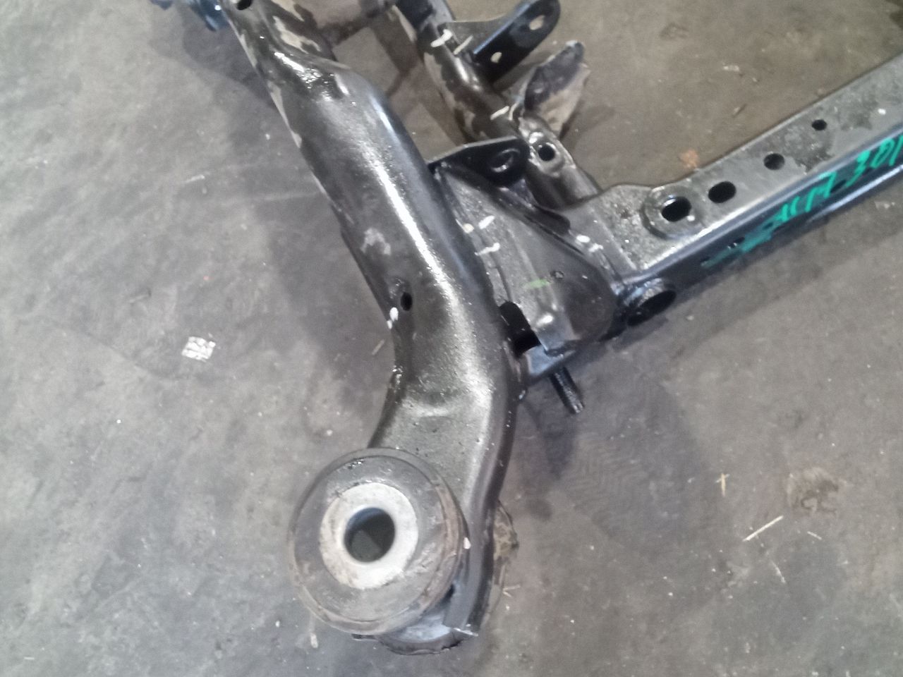 Part image 4