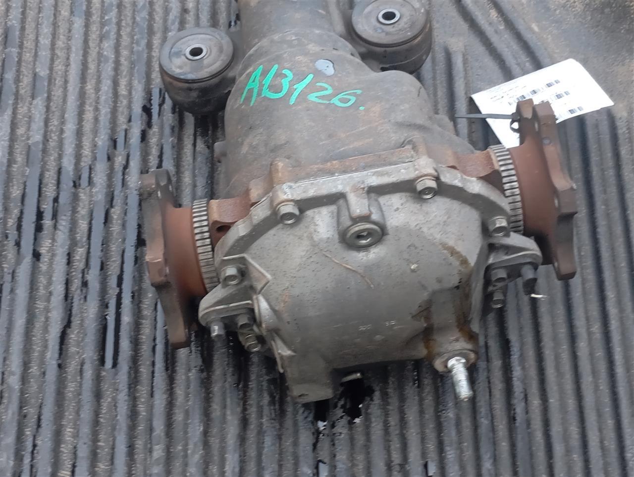 Part image 3