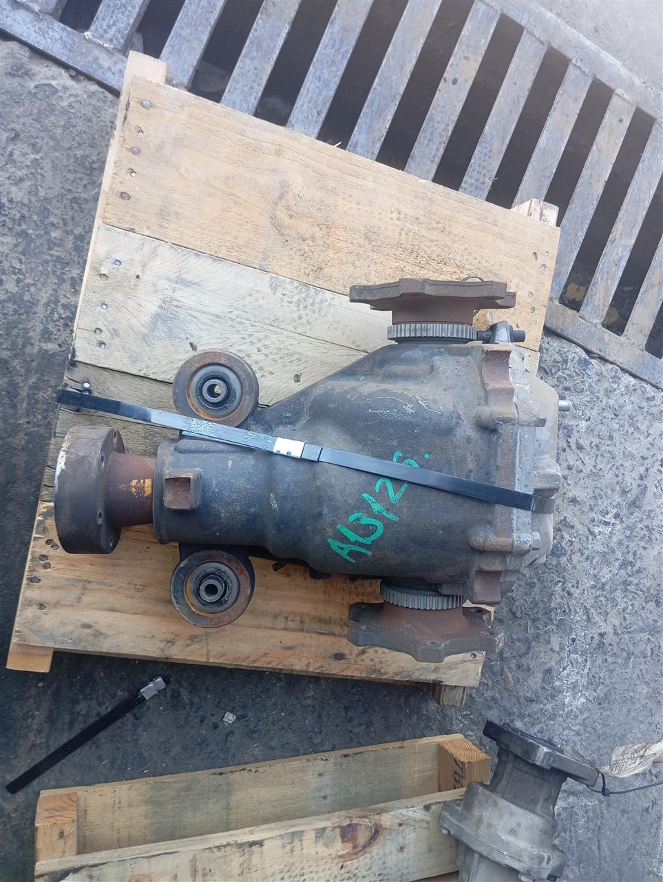 Part image 6